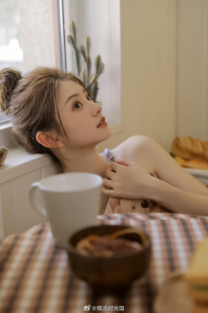 小妇人 封面